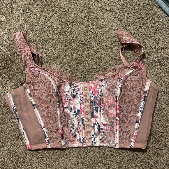 Victoria's Secret Tops - VS corset floral top
